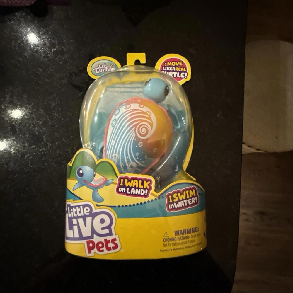 Blue Little Live Pets Rip Swirl Lil' Turtle Moves Like a Real Turtle Swim & Walk